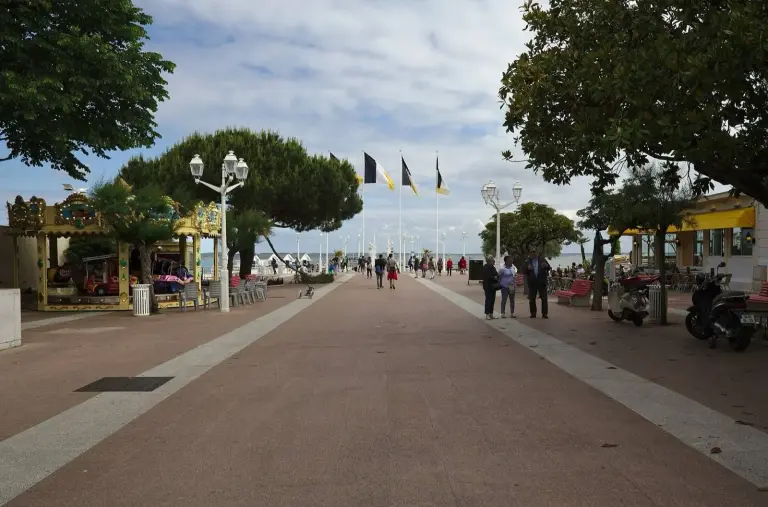 La jetée Thiers et la promenade du front de mer d'Arcachon
