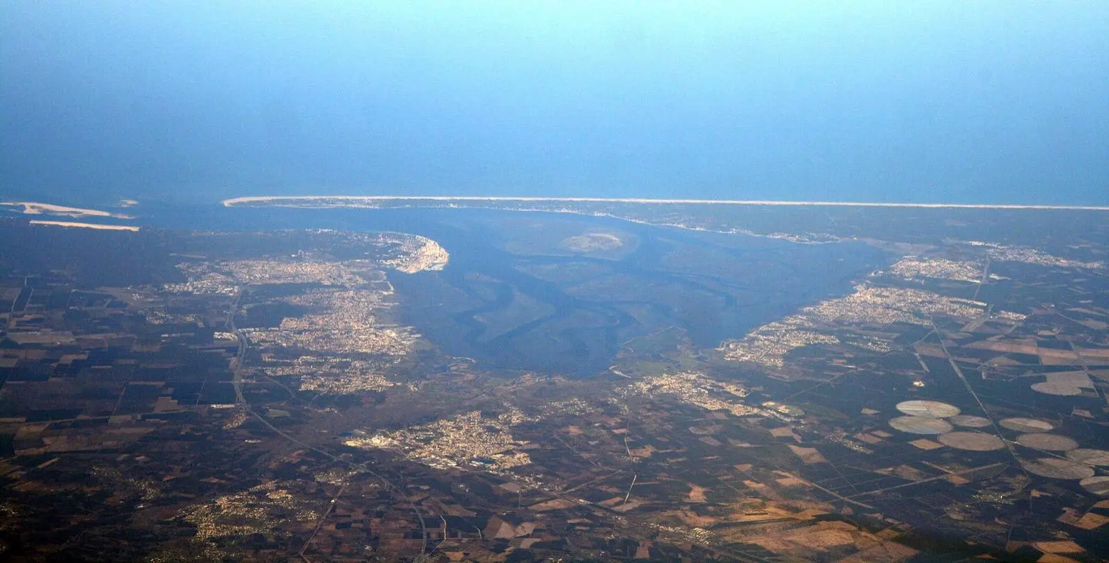 Vue aérienne du Bassin d'Arcachon