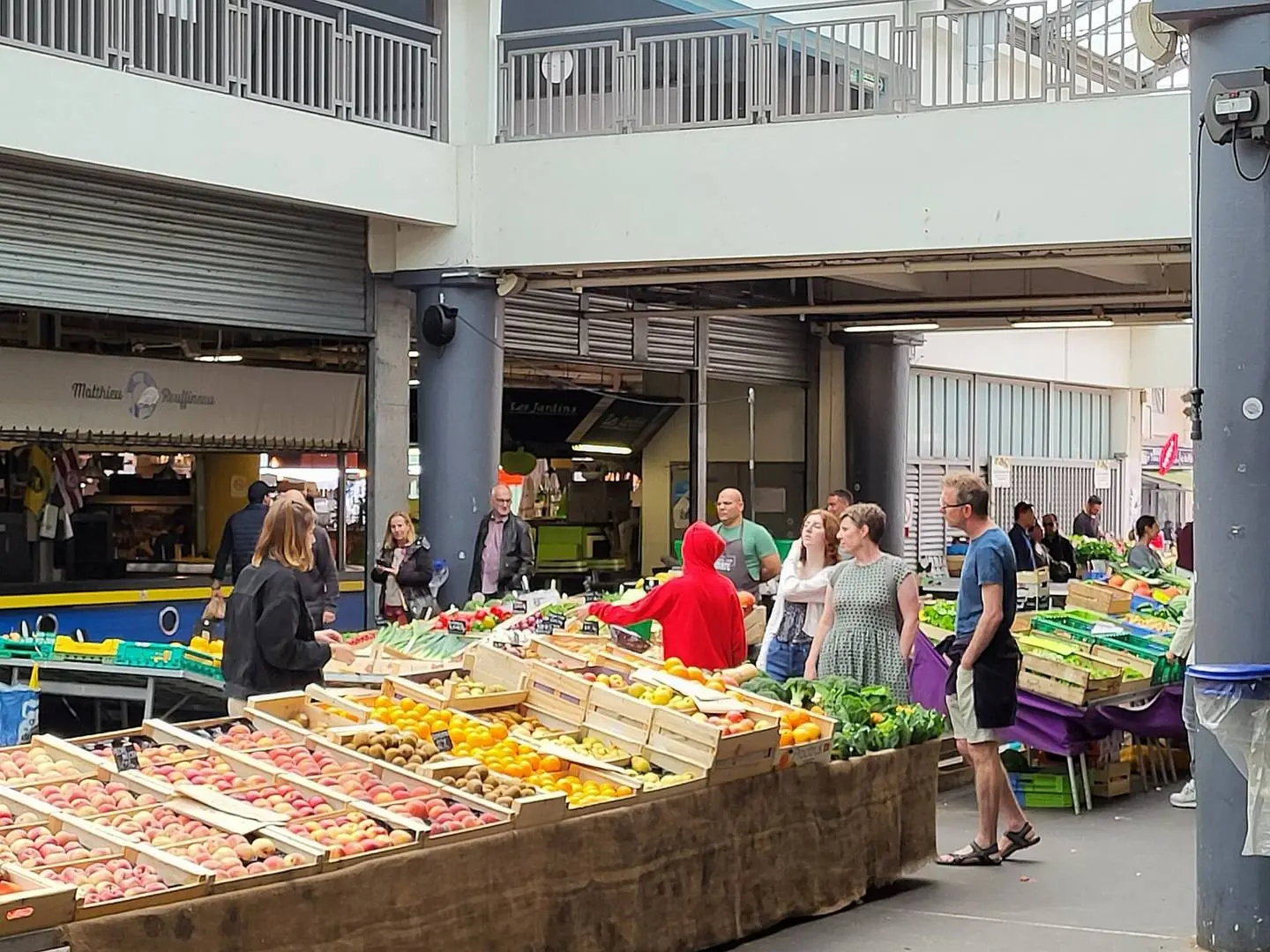 Le marché des Capucins à Bordeaux